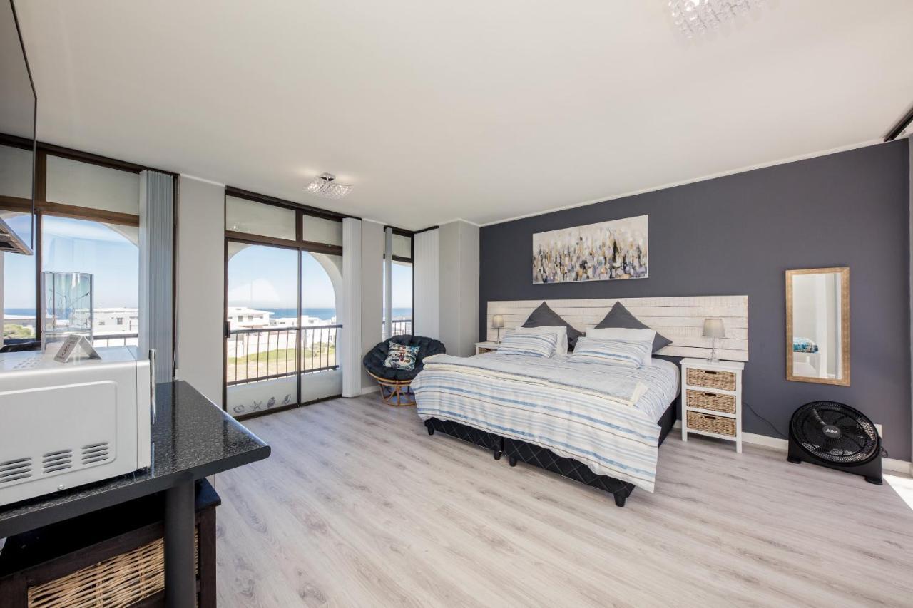 Big Blue Accommodation Bloubergstrand Dış mekan fotoğraf