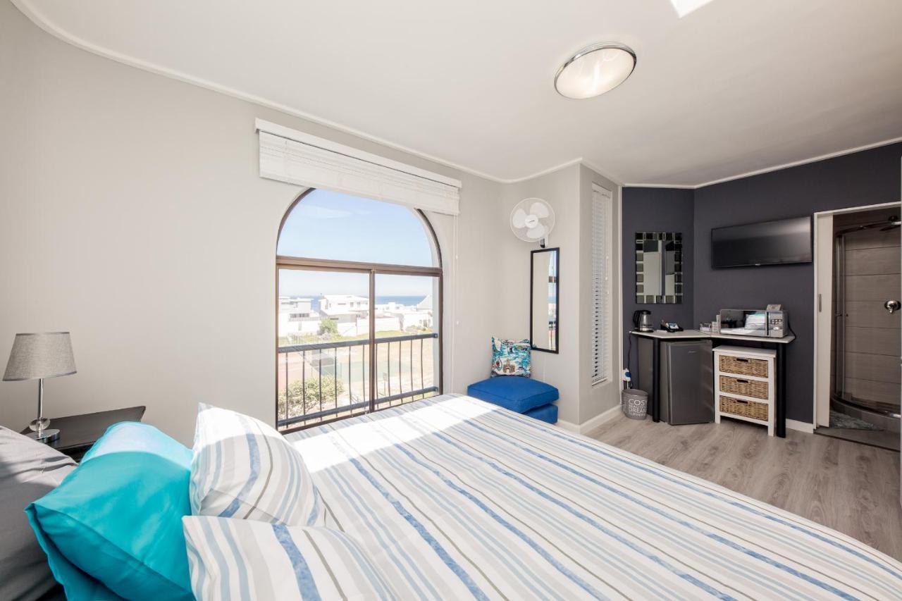 Big Blue Accommodation Bloubergstrand Dış mekan fotoğraf